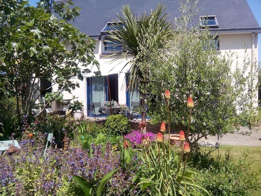 Maison Familiale Sur La Cote D'Emeraude Lancieux Luaran gambar