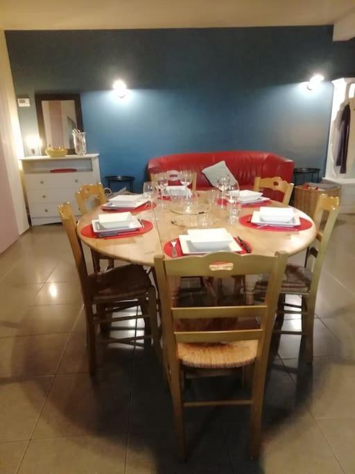 Maison Familiale Sur La Cote D'Emeraude Lancieux Luaran gambar